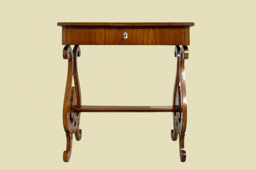 1820er Nähtisch ANTIK Biedermeier Kirschholz Tisch Beistelltisch von 1820