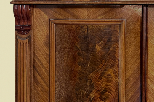 1880er Kleiderschrank ANTIK Gründerzeit Nußbaum Schrank von 1880