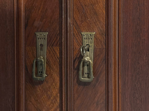 1920er Vertiko ANTIK Jugendstil Nußbaum Lebensbaum Kommode Schrank von 1920