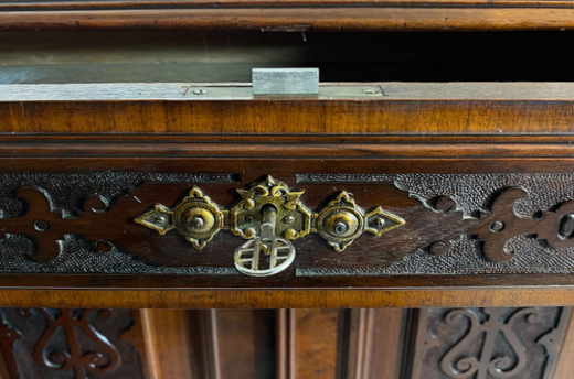 1880er Vertiko ANTIK Gründerzeit Nußbaum Säulen Kommode Schrank von 1880