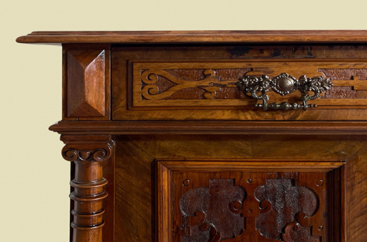 1880er Vertiko ANTIK Gründerzeit VINTAGE Nußbaum Säulen Kommode Schrank von 1880