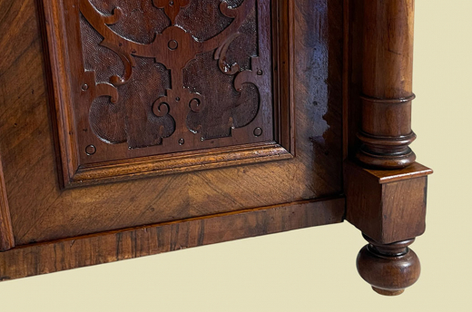 1880er Vertiko ANTIK Gründerzeit VINTAGE Nußbaum Säulen Kommode Schrank von 1880