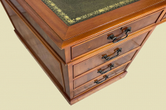 Bürotisch Schreibtisch ANTIK Leder Eibe Sekretär English Chesterfield Empire