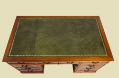 Bürotisch Schreibtisch ANTIK Leder Eibe Sekretär English Chesterfield Empire