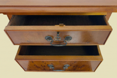 Bürotisch Schreibtisch ANTIK Leder Eibe Sekretär English Chesterfield Empire