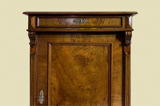1880er Vertiko ANTIK Gründerzeit VINTAGE Nußbaum Kommode Schrank von 1880