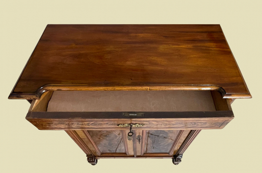 1880er Vertiko ANTIK Gründerzeit VINTAGE Nußbaum Kommode Schrank von 1880