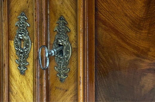 1840er Kommode ANTIK Louis Philippe VINTAGE Nußbaum Halbschrank von 1840