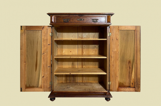1880er Vertiko ANTIK Gründerzeit VINTAGE Nußbaum Säulen Kommode Schrank von 1880