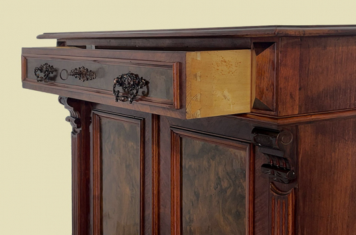 1880er Vertiko ANTIK Gründerzeit VINTAGE Nußbaum Kommode Schrank von 1880