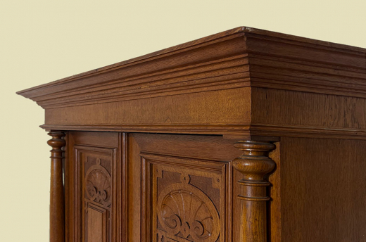 1880er Kleiderschrank ANTIK Gründerzeit VINTAGE Eiche Säulen Schrank von 1880