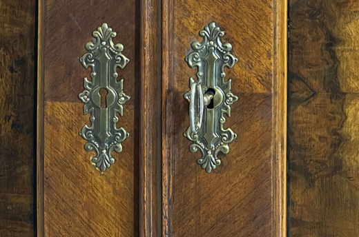 1880er Kleiderschrank ANTIK Gründerzeit Nußbaum VINTAGE Schrank von 1880