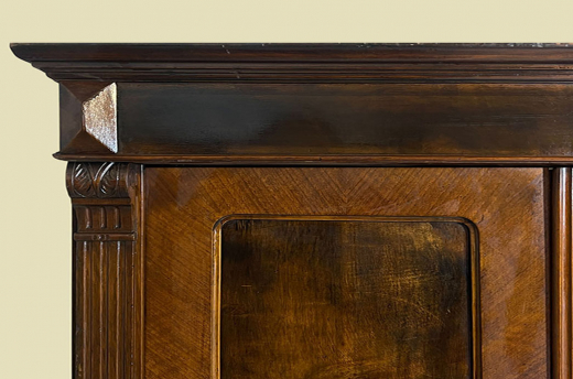 1880er Kleiderschrank ANTIK Gründerzeit Nußbaum VINTAGE Schrank von 1880