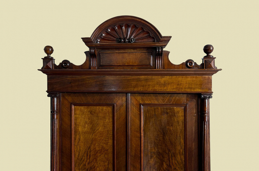 1880er Kleiderschrank ANTIK Gründerzeit VINTAGE Nußbaum Säulen Schrank von 1880