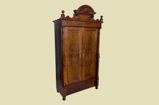 1880er Kleiderschrank ANTIK Gründerzeit VINTAGE Nußbaum Säulen Schrank von 1880