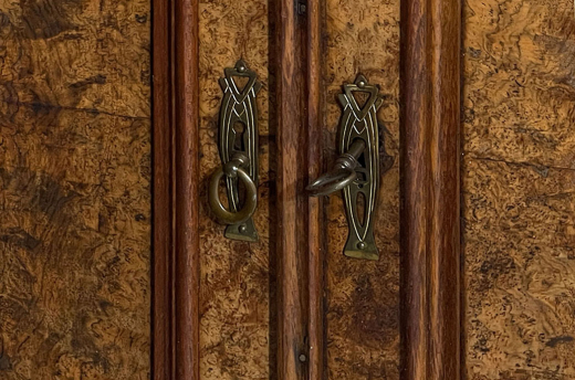 1840er Vertiko ANTIK Louis Philippe Nußbaum VINTAGE Schrank Kommode von 1840