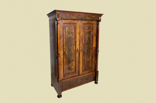 Kleiderschrank ANTIK Gründerzeit VINTAGE Nußbaum Säulen Schrank von 1880