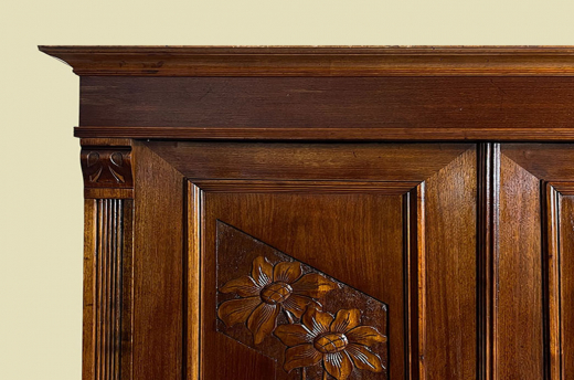 Kleiderschrank ANTIK Jugendstil VINTAGE Lebensbaum Schrank von 1920