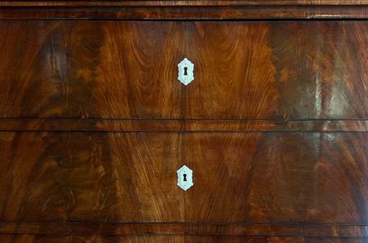 BLENDER Schrank Biedermeier Antik Handpoliert Mahagoni Wäscheschrank von 1820