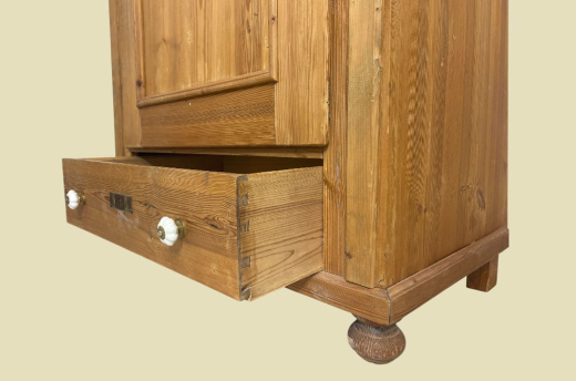 Kleiderschrank ANTIK Jugendstil VINTAGE Weichholz Schrank von 1920