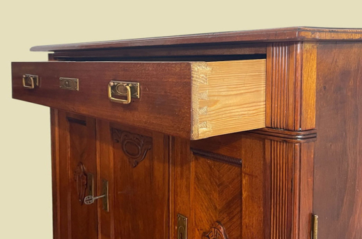 Vertiko ANTIK Jugendstil VINTAGE Nußbaum Kommode Schrank von 1920