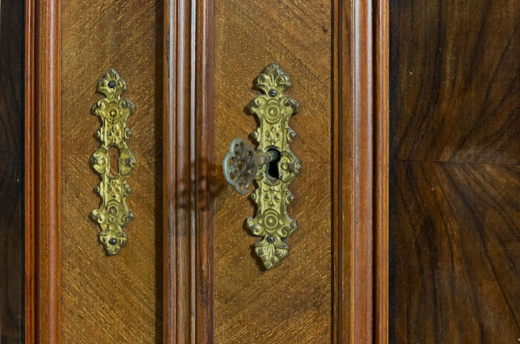 Kleiderschrank ANTIK Gründerzeit Nußbaum VINTAGE Schrank von 1880