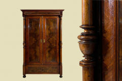 1880er Kleiderschrank ANTIK Gründerzeit VINTAGE Nußbaum Säulen Schrank von 1880